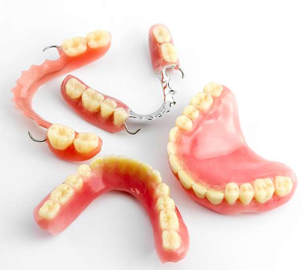 Tucson What Do I Do If I Damage My Dentures?